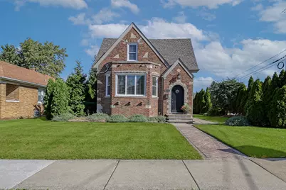 713 McCarthy Road, Lemont, IL 60439 - Photo 1