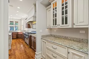 849 E Hillside Rd, Naperville, IL 60540 - Photo 19