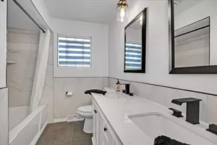 9248 S 89th Ave, Hickory Hills, IL 60457 - Photo 13