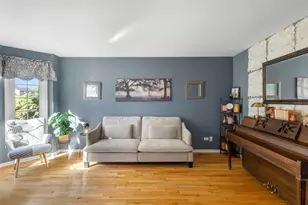 5828 W 90th St, Oak Lawn, IL 60453 - Photo 3