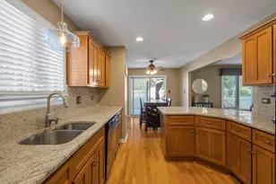 5828 W 90th St, Oak Lawn, IL 60453 - Photo 9