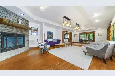 409 N State Street, Franklin Grove, IL 61031 - Photo 17