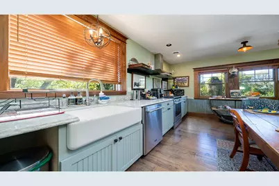 409 N State Street, Franklin Grove, IL 61031 - Photo 93