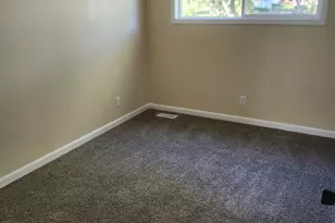 21309 Robin Rd, Harvard, IL 60033 - Photo 15