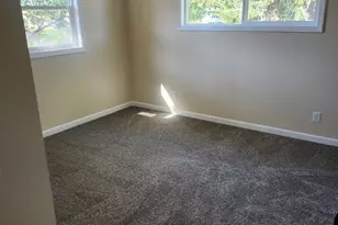 21309 Robin Rd, Harvard, IL 60033 - Photo 13