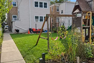 5670 W Higgins Ave, Chicago, IL 60630 - Photo 7