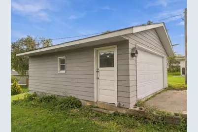 1103 Chicago Avenue, Dixon, IL 61021 - Photo 19