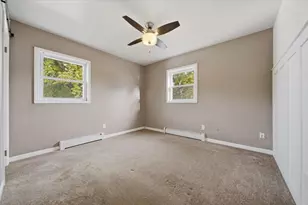 1103 Chicago Ave, Dixon, IL 61021 - Photo 11
