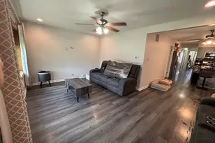 5920 S Meade Ave, Chicago, IL 60638 - Photo 3