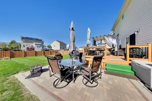 609 Silver Lake St, Joliet, IL 60431 - Photo 31