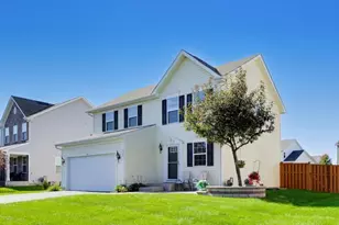 609 Silver Lake St, Joliet, IL 60431 - Photo 3