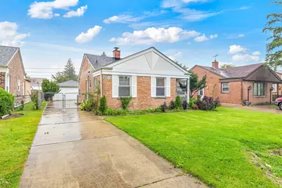 8216 N Caldwell Avenue, Niles, IL 60714 - Photo 1