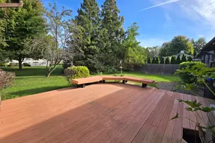 10852 W Fairbanks Ave, Beach Park, IL 60099 - Photo 37