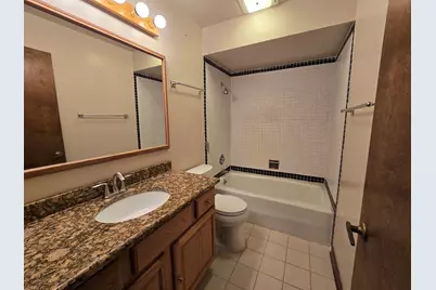 10852 W Fairbanks Avenue, Beach Park, IL 60099 - Photo 31