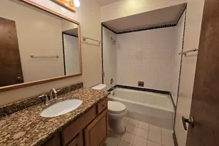 10852 W Fairbanks Ave, Beach Park, IL 60099 - Photo 31