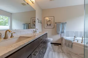 270 W Winding Trail Cir, Round Lake, IL 60073 - Photo 27