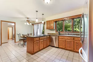 22214 S Gawain Dr, Shorewood, IL 60404 - Photo 13
