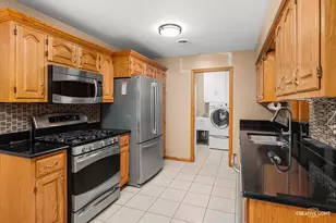 23324 W Leach Dr, Plainfield, IL 60586 - Photo 7