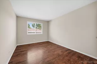 2S759 Winchester Circle, Warrenville, IL 60555 - Photo 13