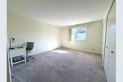 1905 W Golf Road #2A, Mount Prospect, IL 60056 - Photo 13