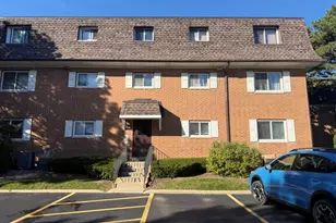 1905 W Golf Rd, Mount Prospect, IL 60056 - Photo 19
