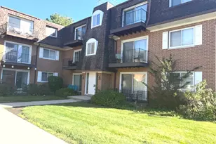 1905 W Golf Rd, Mount Prospect, IL 60056 - Photo 1