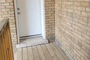 2840 W Arthur St, Chicago, IL 60645 - Photo 13