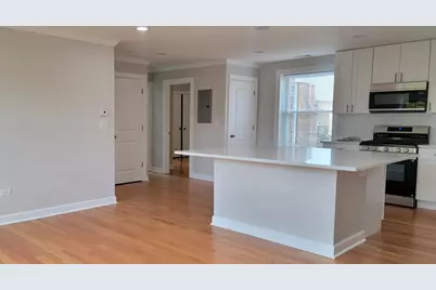 2840 W Arthur Street #2W, Chicago, IL 60645 - Photo 5