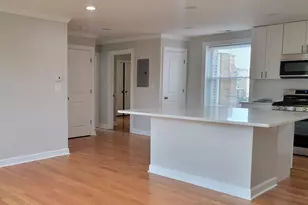 2840 W Arthur St, Chicago, IL 60645 - Photo 5