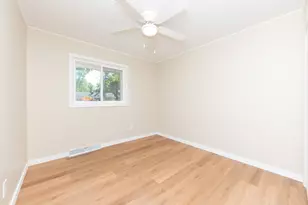 2008 Rexford Dr, Rockford, IL 61109 - Photo 23