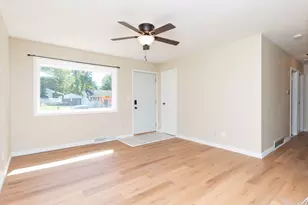 2008 Rexford Dr, Rockford, IL 61109 - Photo 11