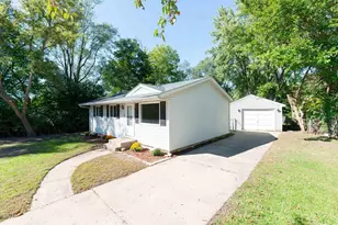2008 Rexford Dr, Rockford, IL 61109 - Photo 5