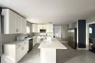 7735 S Colfax Ave, Chicago, IL 60649 - Photo 7