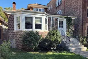 7735 S Colfax Ave, Chicago, IL 60649 - Photo 3