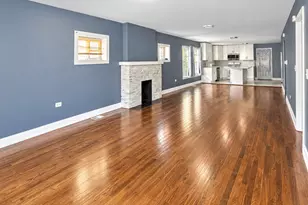 [Address not provided], Chicago, IL 60649 - Photo 7