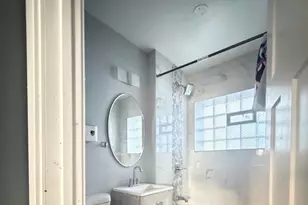 7735 S Colfax Ave, Chicago, IL 60649 - Photo 9