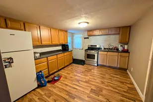 1807 Poplar St, Ottawa, IL 61350 - Photo 7