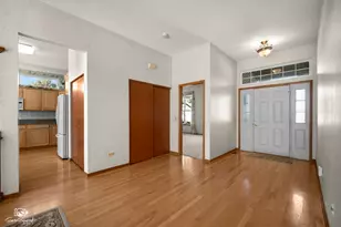 672 Sanctuary Ln, Joliet, IL 60435 - Photo 11