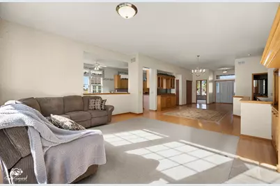 672 Sanctuary Lane, Joliet, IL 60435 - Photo 15