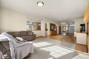 672 Sanctuary Ln, Joliet, IL 60435 - Photo 15