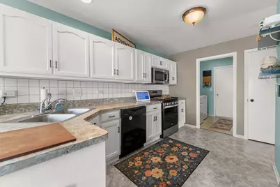 8229 Pecan Place, Frankfort, IL 60423 - Photo 9