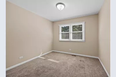 28W700 Barnes Avenue, West Chicago, IL 60185 - Photo 17