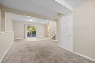 28W700 Barnes Ave, West Chicago, IL 60185 - Photo 21