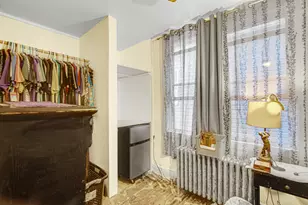4425 W Carroll Ave, Chicago, IL 60624 - Photo 11