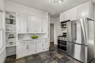 217 Prairie Ave, Libertyville, IL 60048 - Photo 11