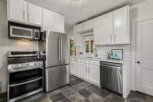 217 Prairie Ave, Libertyville, IL 60048 - Photo 13