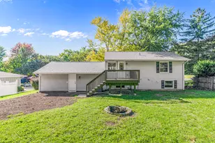 1404 Eastwood Ln, McHenry, IL 60051 - Photo 23