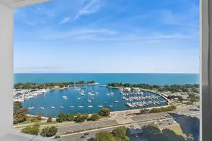 3200 N Lake Shore Dr, Chicago, IL 60657 - Photo 17