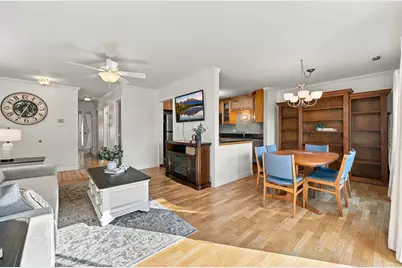 4955 Kimball Hill Drive #C2, Rolling Meadows, IL 60008 - Photo 3