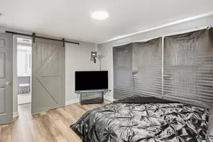 9345 S Harper Ave, Chicago, IL 60619 - Photo 11